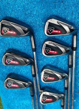 CALLAWAY RAZR X BLACK IRONS - 4/PW